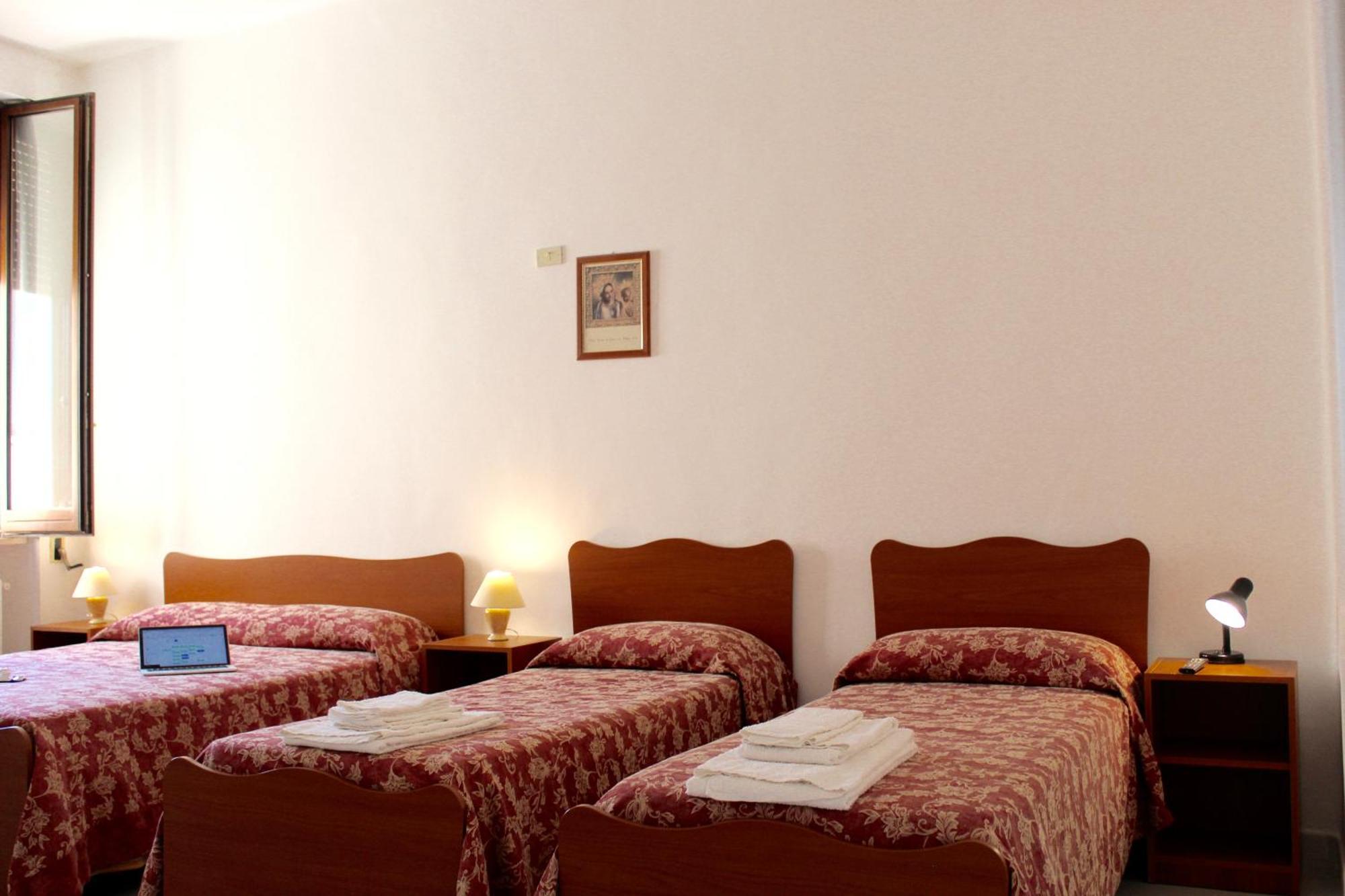 Albergo Del Santuario Santa Maria di Leuca Ngoại thất bức ảnh