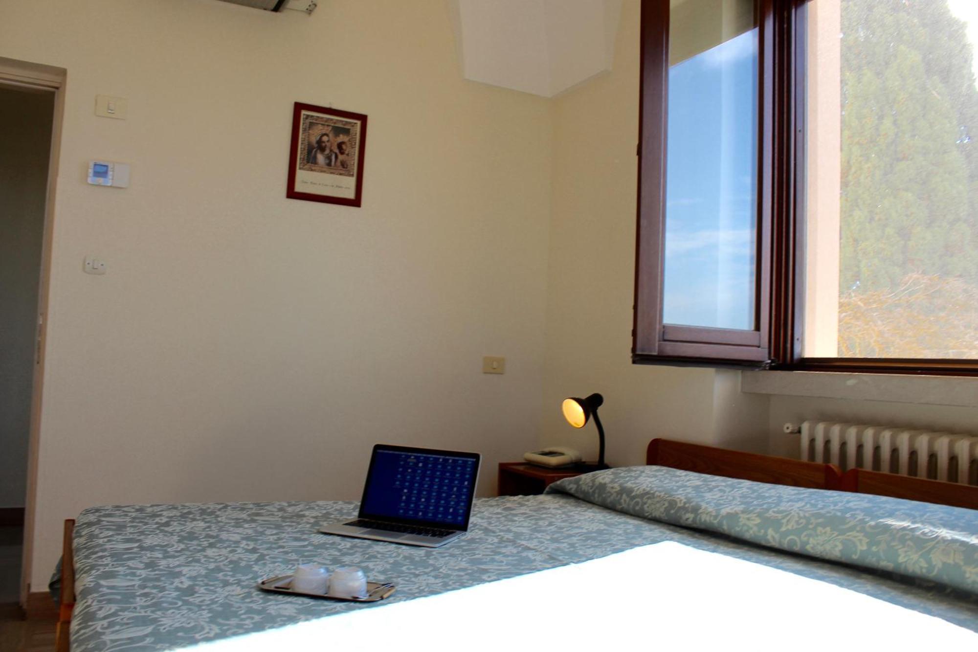 Albergo Del Santuario Santa Maria di Leuca Ngoại thất bức ảnh