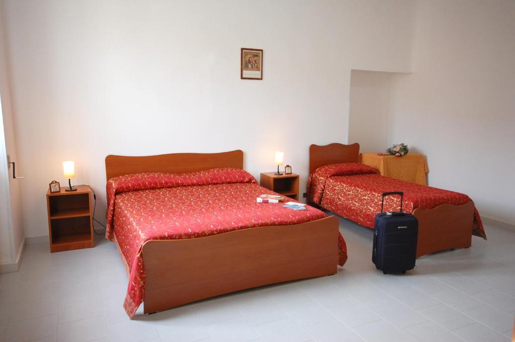 Albergo Del Santuario Santa Maria di Leuca Ngoại thất bức ảnh